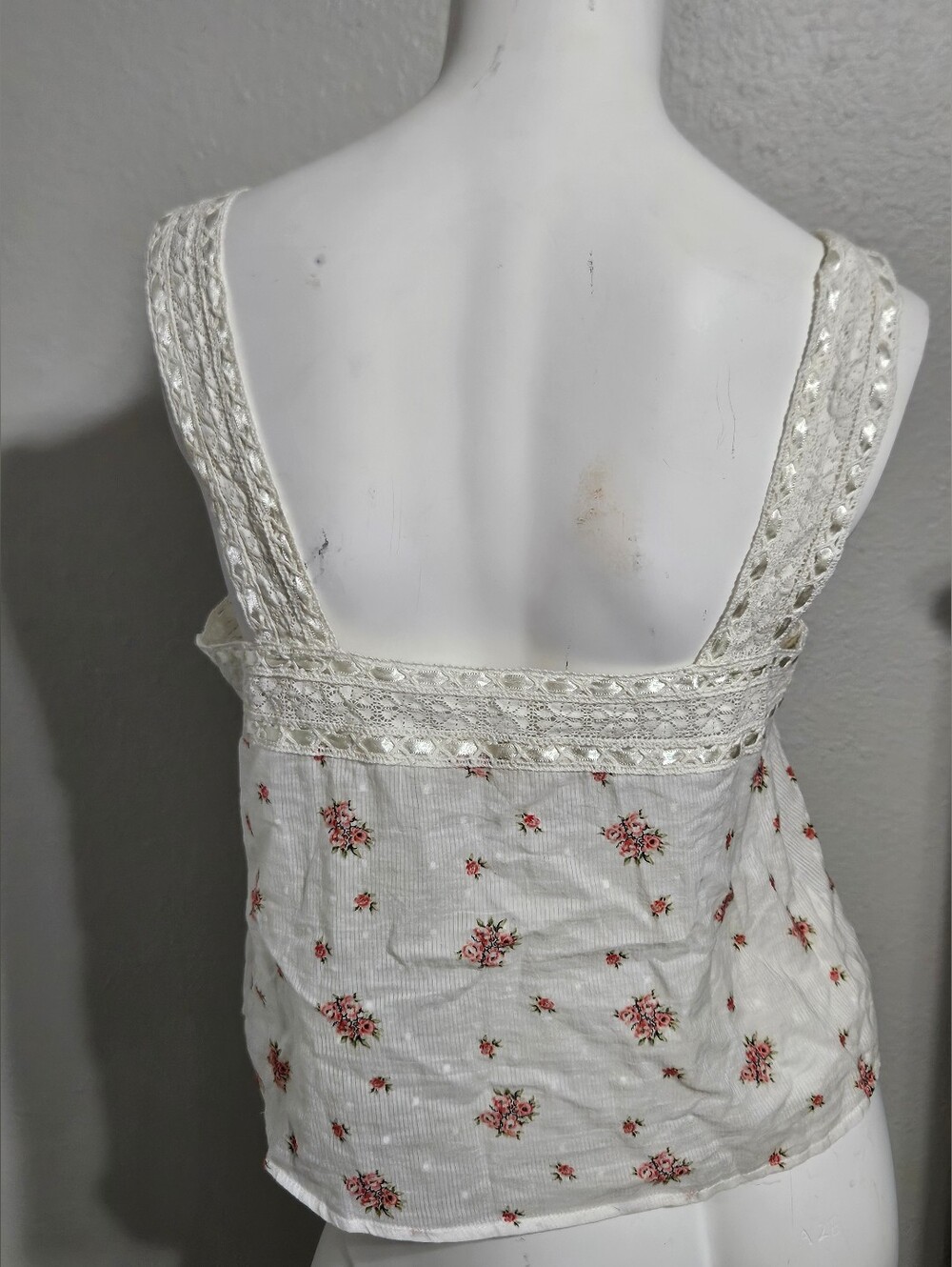 LOVESHACKFANCY Daisy top size M - Picture 8 of 10
